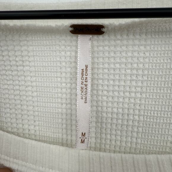 Free People Peplum Waffle Crop Top White Long Sleeve Thermal Oversized Slouchy M - Picture 3 of 5